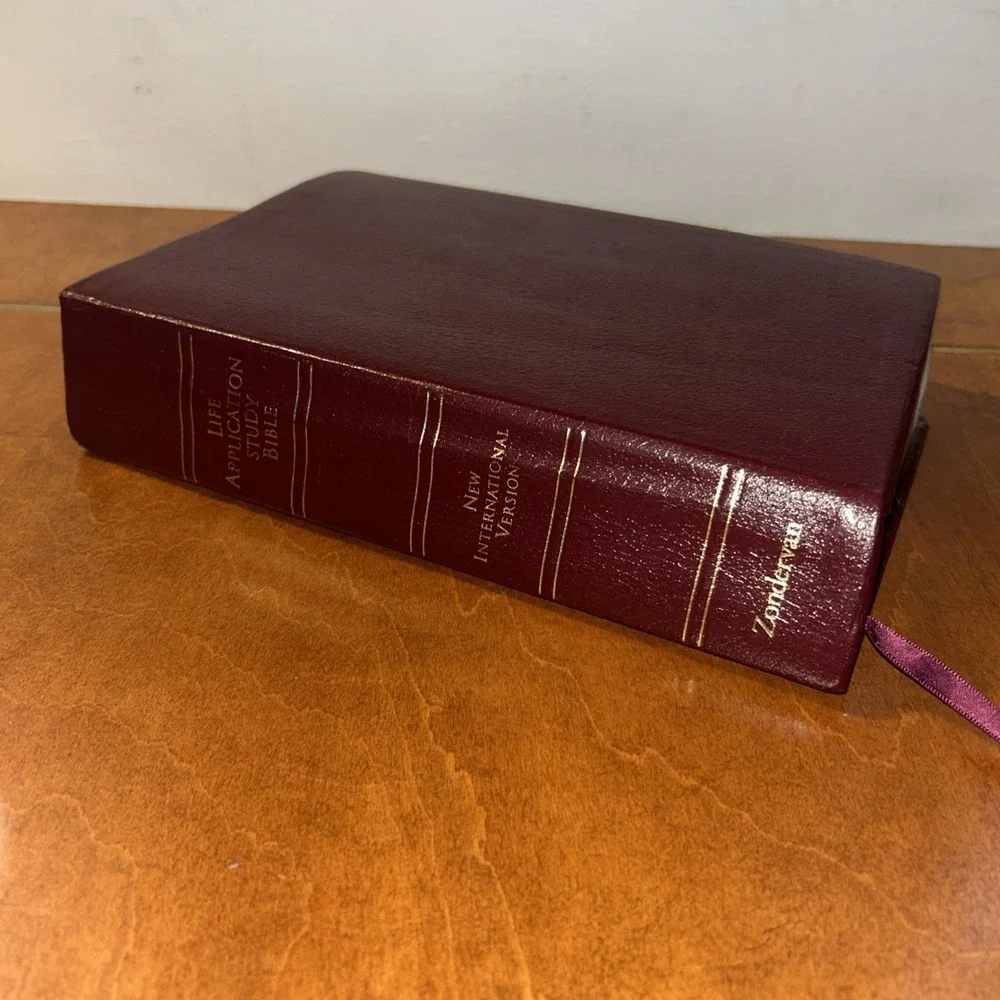 Life Application Study Bible New International Version Leather 1997 #761